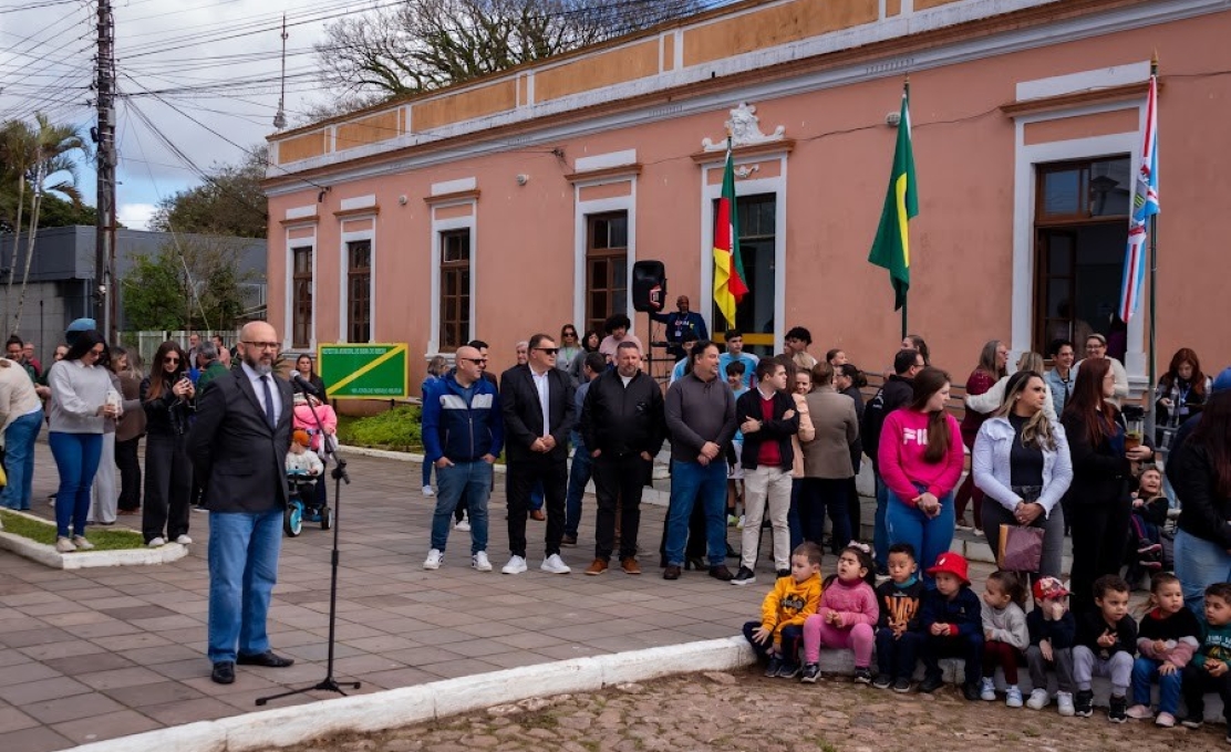 89ª Corrida do Fogo Simbólico reúne escolas e bandas marciais em Barra do Ribeiro